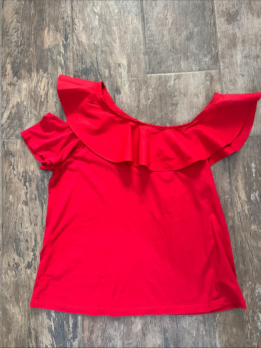 💕 Who What Wear Red One-Shoulder Ruffle Top ✨ - Picture 5 of 8